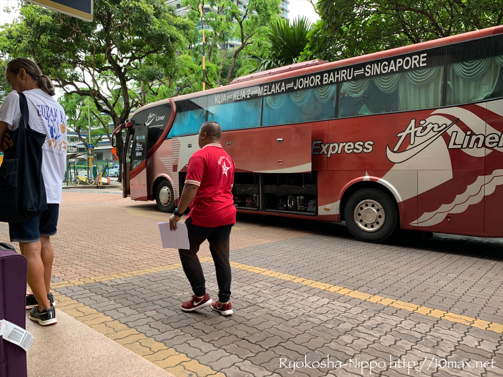 シンガポール　マラッカ　マレーシア　長距離バス