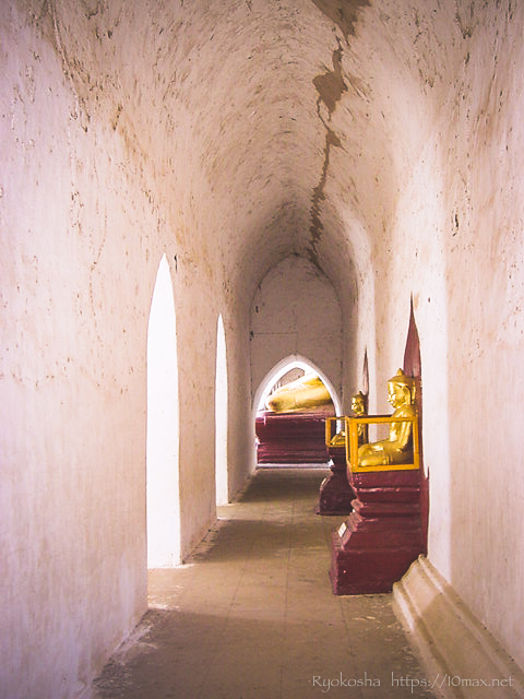 オールドバガン　タビィニュ寺院