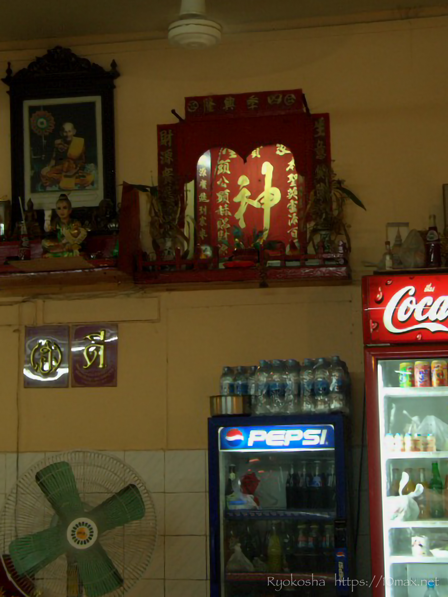 ラオス　旅行記　バンコク　ローカルフード　食堂