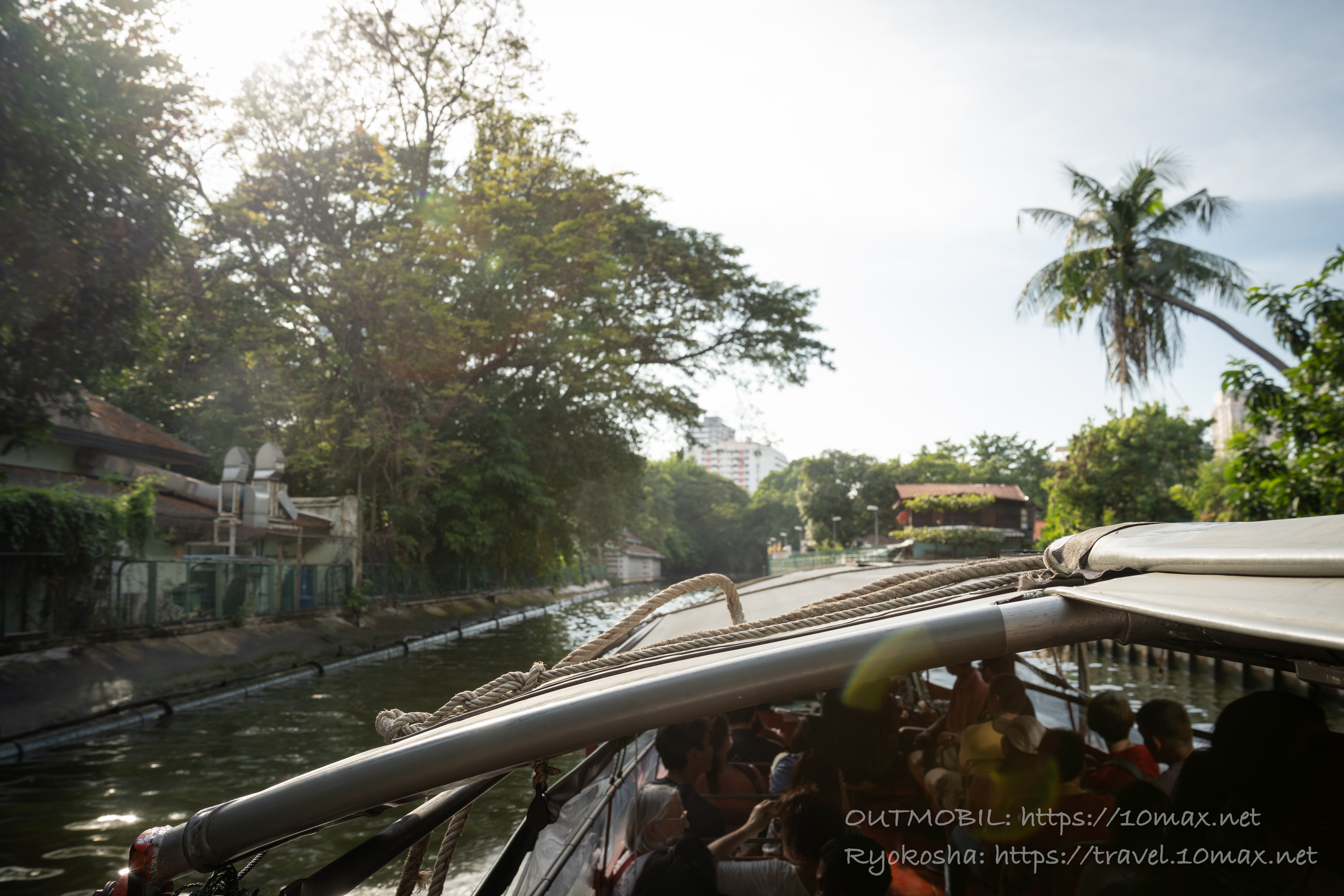 センセープ運河, 水上バスの船内からの景色, バンコク