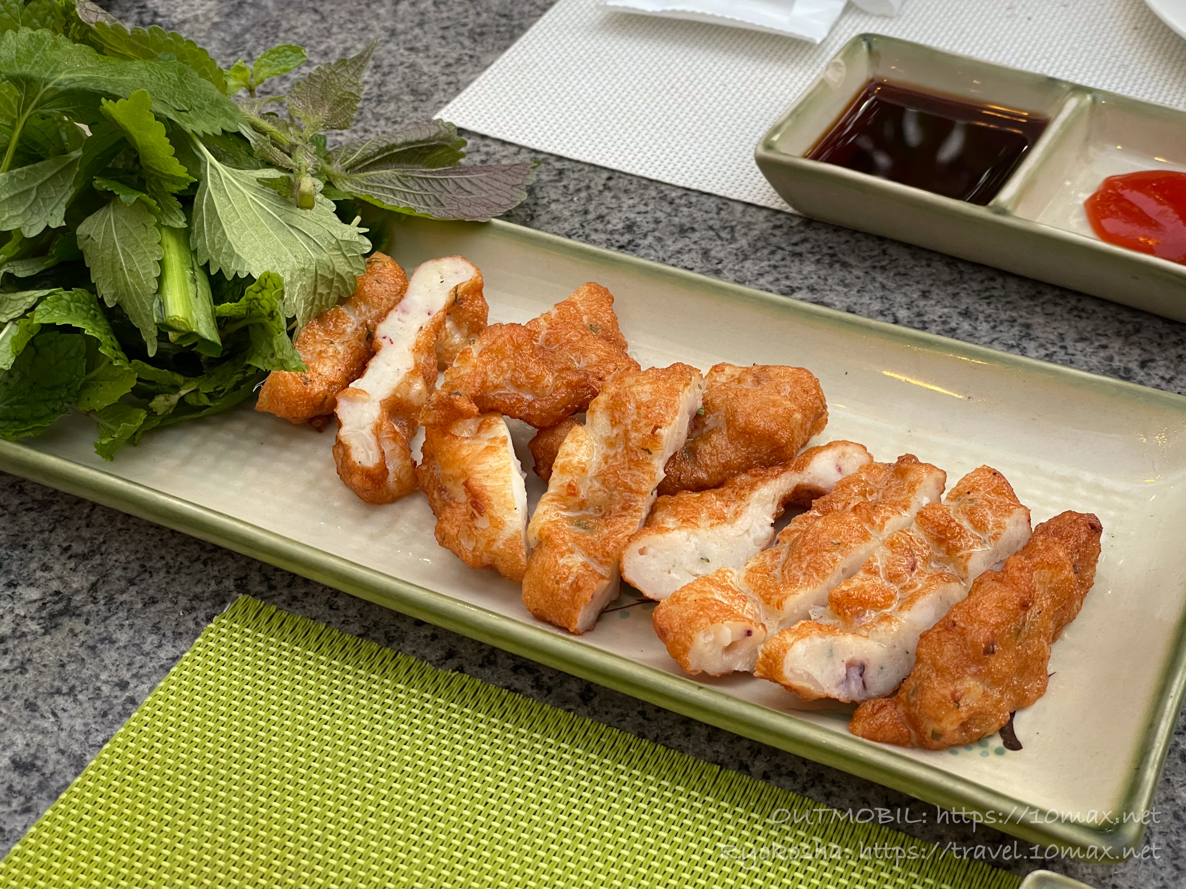 Chả mực thì là (Fried minched cuttlefish with dill), Hương Bắc xưaの料理, ベトナム料理店, HCMC7区, クレセントモール前