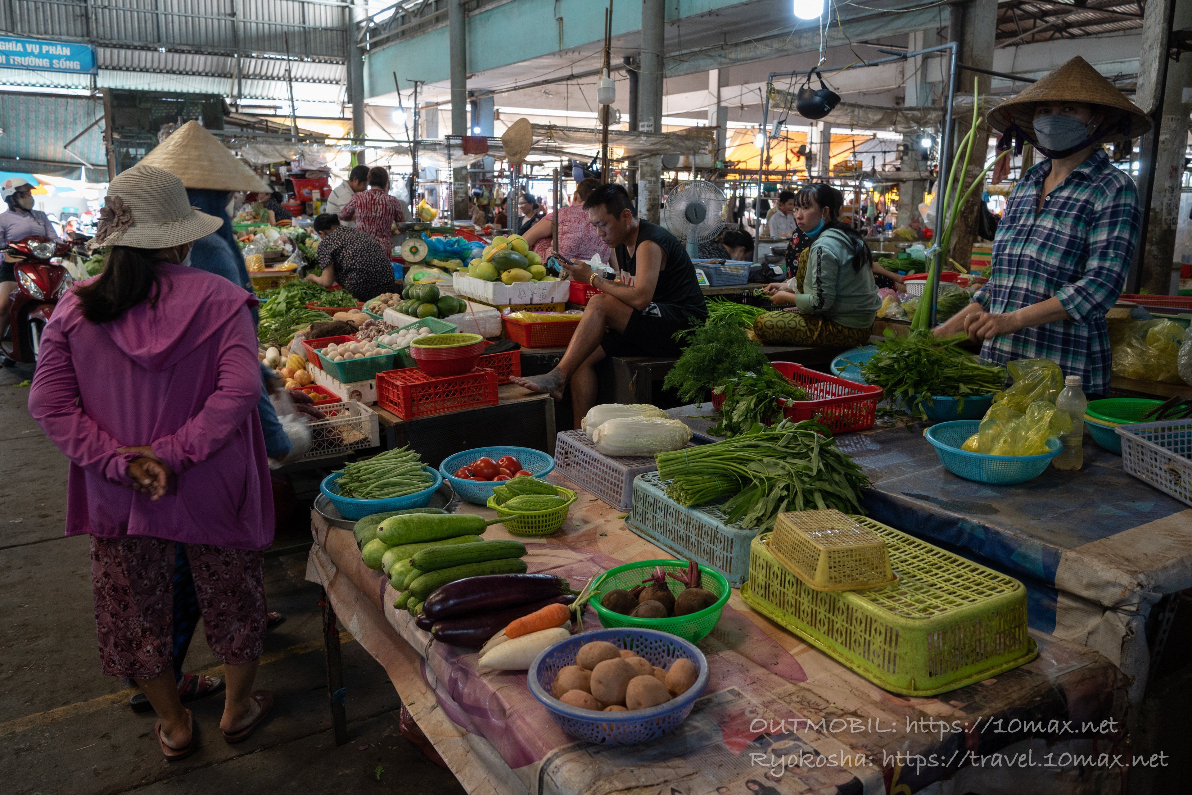 Chợ Tân Mỹ（タンミー市場）内部の野菜売り場, ホーチミン
