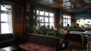 カンチェンジュンガを望む絶景（に違いない）ガントクの名宿、Hotel Pandimにチェックイン